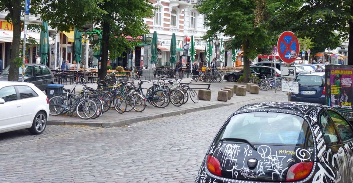 Hamburg: Schanzenviertel Private Tour - Language Options