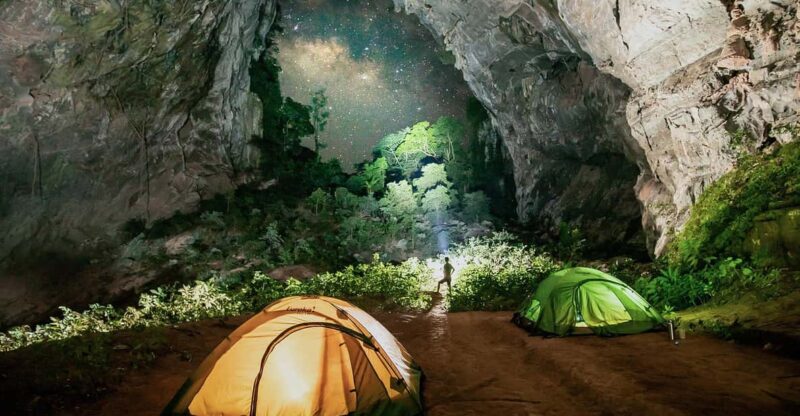 Hang Pygmy Exploration 2 Days 1 Night - Included Services and Equipment