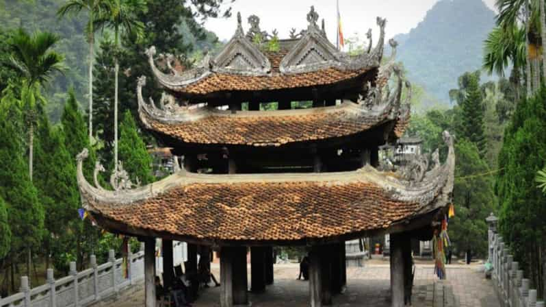 Hanoi: Day Trip to Perfume Pagoda Small-Group Tour - Detailed Itinerary