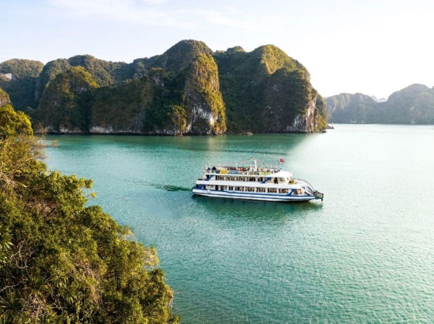 Hanoi: Ha Long Bay Day Trip Cruise 4 Stars With Lunch & Bus - Pickup and Meeting Information