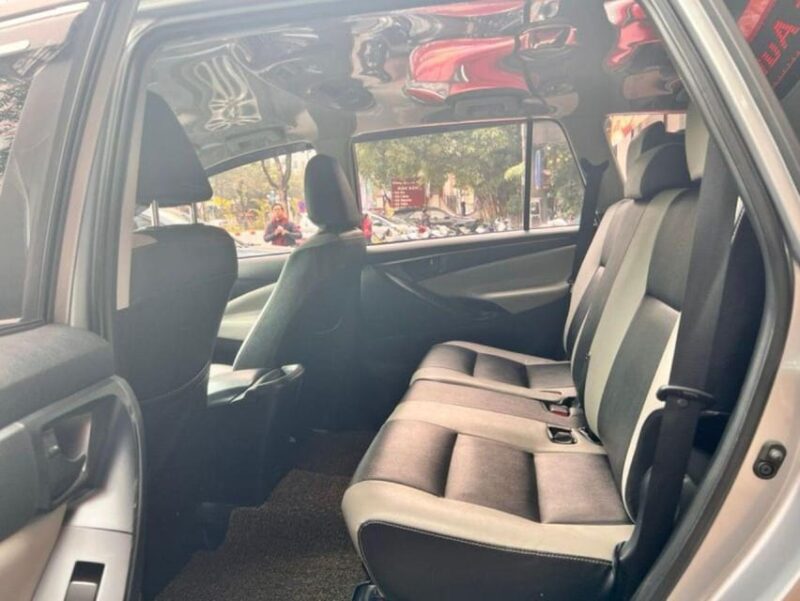 Hanoi: Noi Bai International Airport Transfer by Private Car - Driver Information