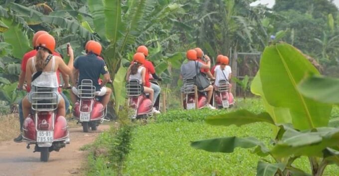 Hanoi Vintage Vespa Tours: A Half-Day Countryside Adventure - Wet Market Visit