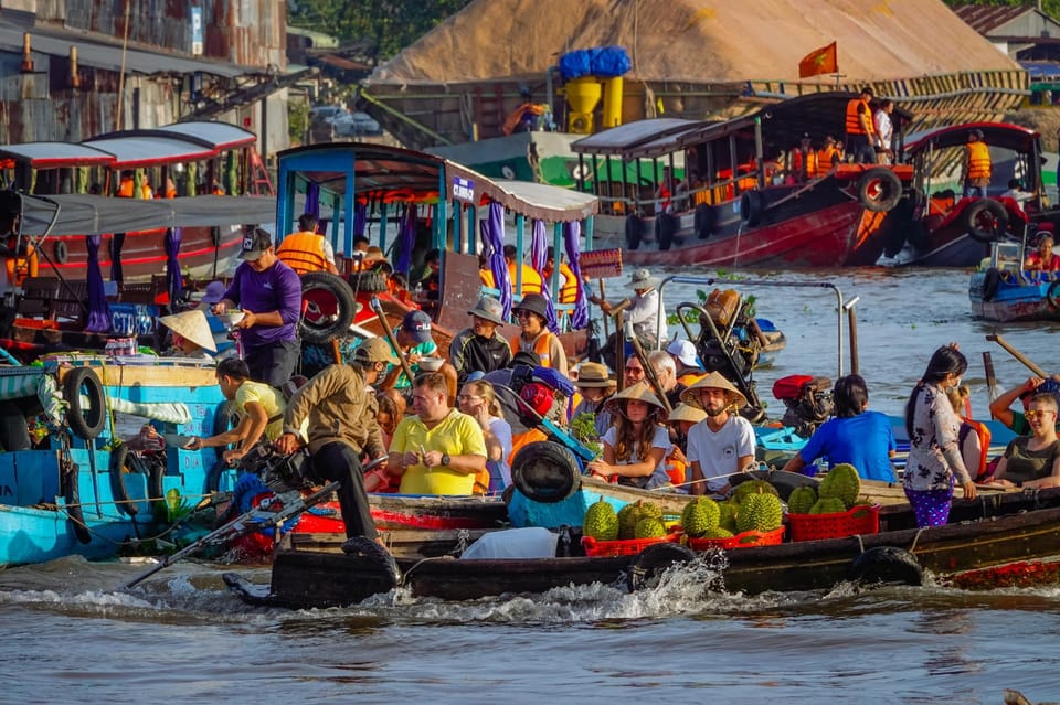 Hcm: Cai Rang Floating Market With English or French Guide - Travel Experience