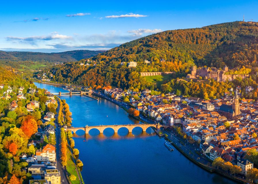 Heidelberg: Neckar River Sightseeing Cruise With a Drink - Onboard Amenities