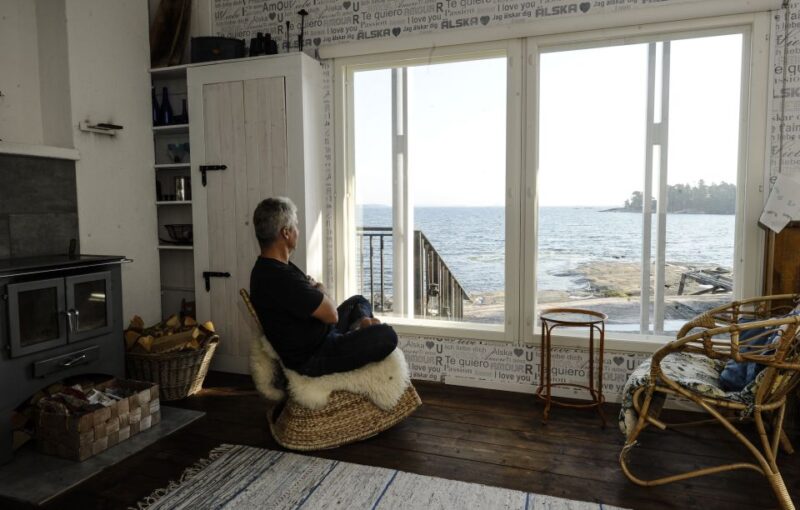 Helsinki: RIB Tour to Summer Cottage With BBQ and Sauna - Itinerary Details