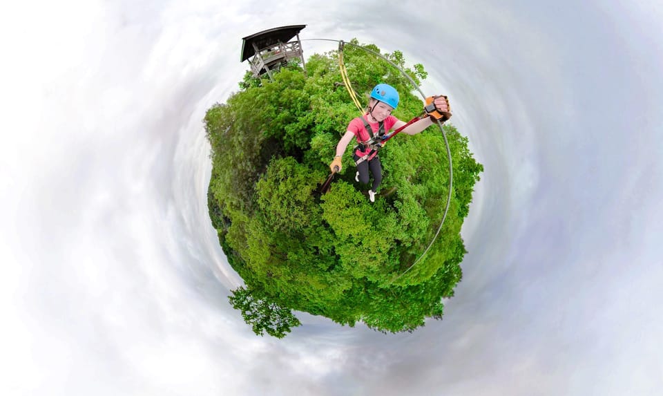 Henderson, Minnesota: 14-Line Zipline Canopy Tour - Instructor and Participants