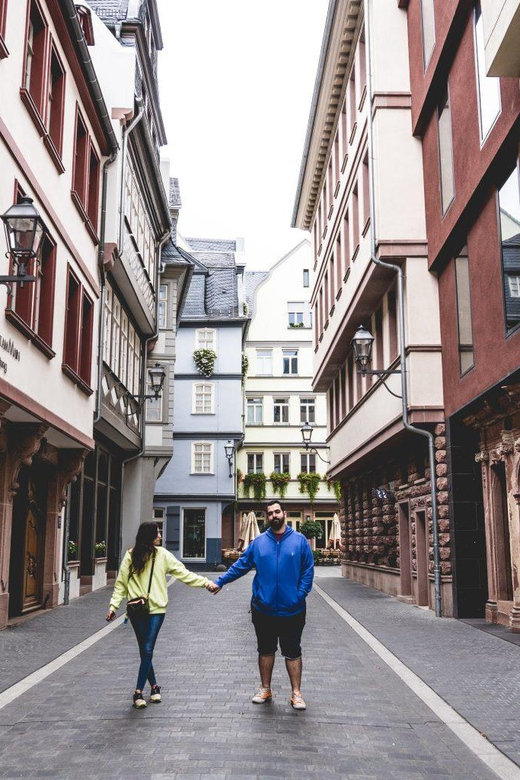 Heritage of Frankfurt – Private Walking Tour for Couples - Charming Haus Wertheym