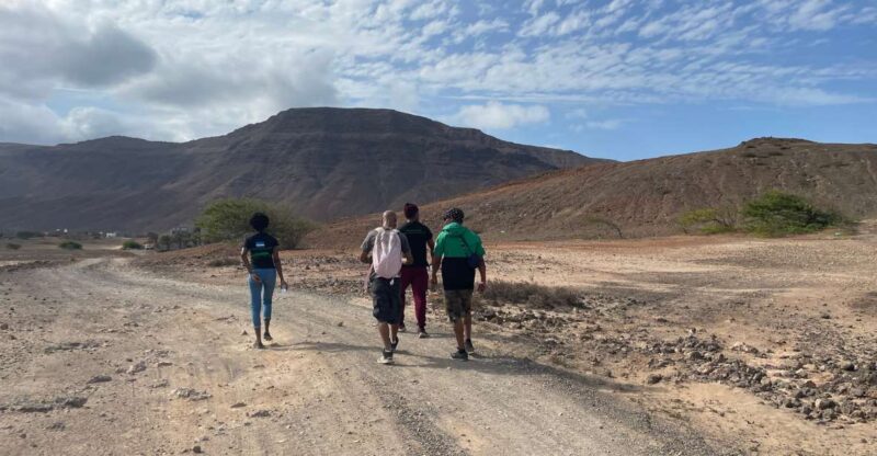 Hike Volcano Viana - Location and Transportation