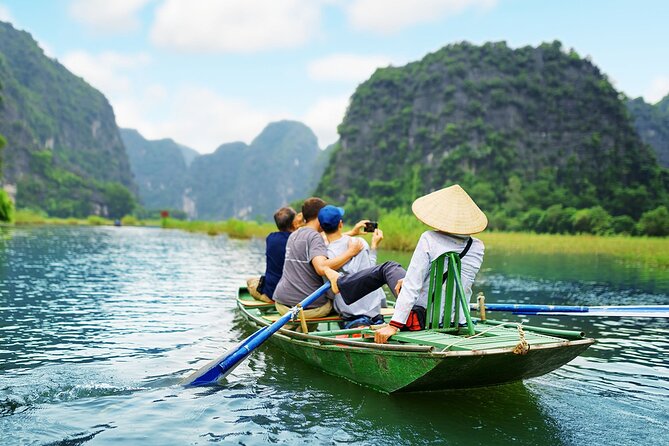 Hoa Lu - Trang An Boating - Mua Cave Daily Trip - Included Services and Amenities