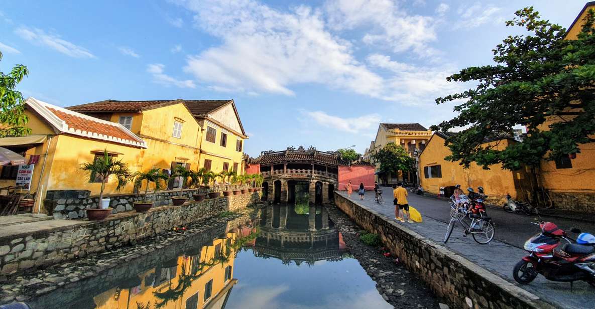 Hoi an Ancient Town and Traditional Village by Bicycle - Cultural Experiences