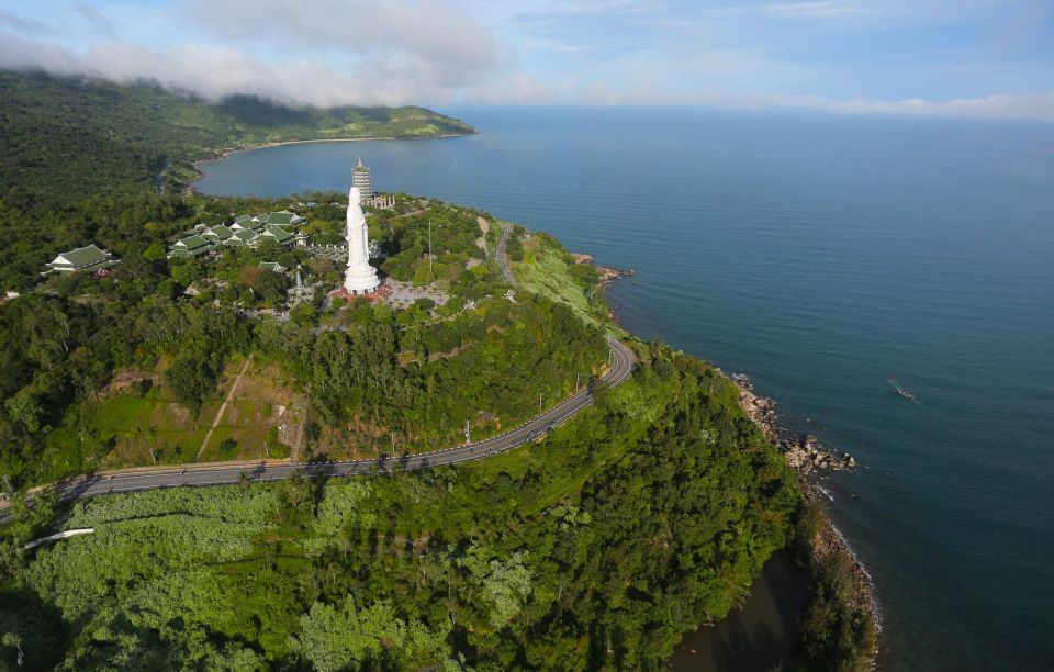 Hoi an ( Da Nang): Transfer To/From Hue via Golden Bridge - Experience the Scenic Journey