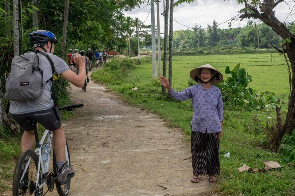 Hoi An Eco Bicycle Tour - Included Services