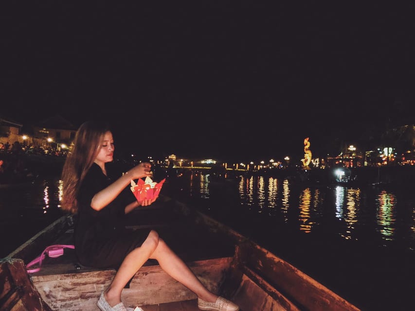 Hoi An: Hoai River Night Boat Trip and Floating Lantern - Whats Included in the Package