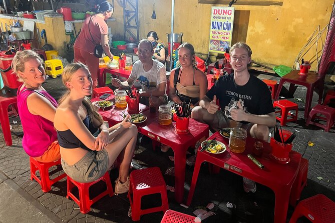 HOI AN Sunset Walking Food Tour - Night Market - Lantern Streets - Local Cuisine Experience