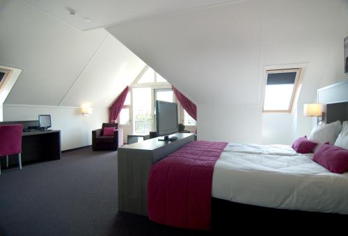 Hotel Bornholm - Guest Reviews and Ratings