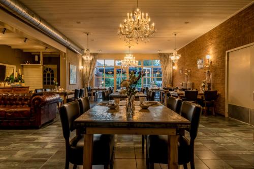 Hotel-Restaurant Van Der Weijde - Dining Options