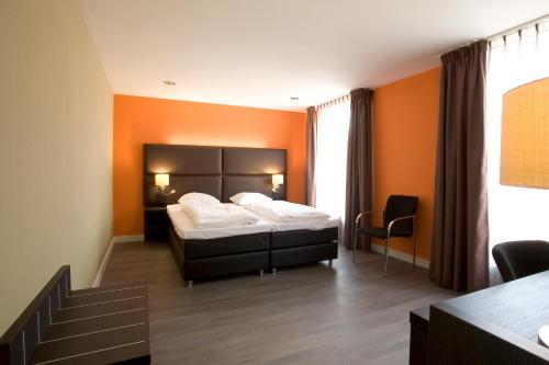 Hotel Roermond Next Door - Amenities and Features