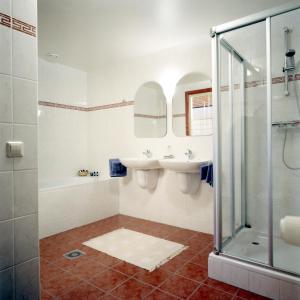 Hotel Vesting Bourtange - Facilities and Amenities