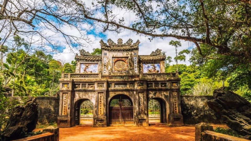 Hue City Philosophy of Life Experience in Buddhist Tour - Cultural Significance of Hue