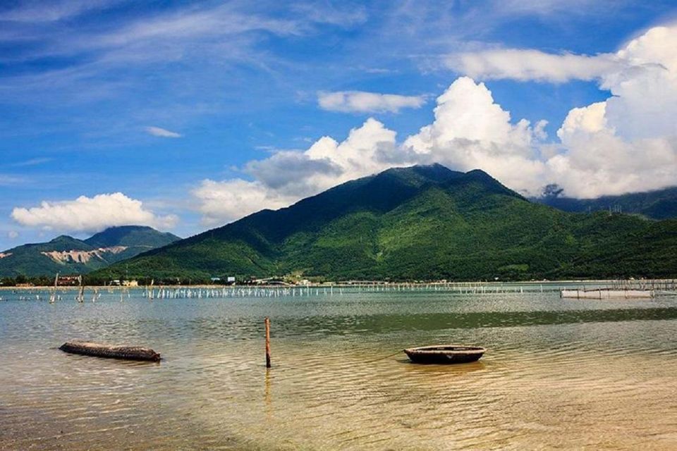 Hue: Transfer To/From Hoi an by Private Car via Hai Van Pass - Vehicle and Driver Information