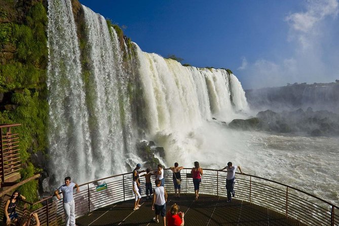 Iguassu Falls in a Nutshell - Brazilian Side and City Tour