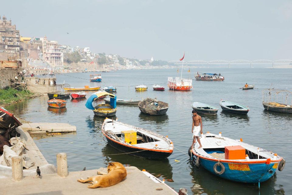 Immerse Yourself in Varanasis Essence. 2 Days Tour - Evening Ganga Aarti Ceremony