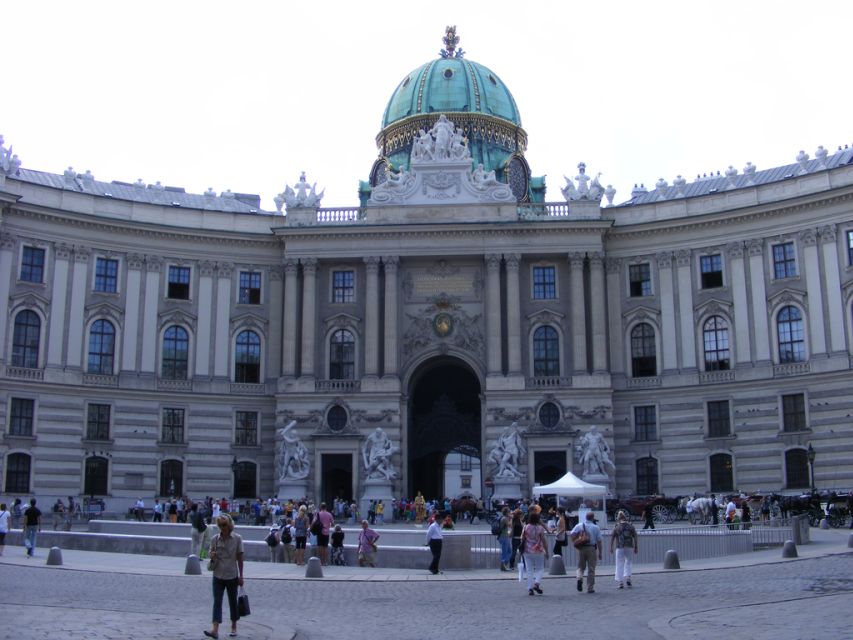 Imperial Vienna: Full-Day Tour From Budapest - Key Monuments Along Ringstrasse