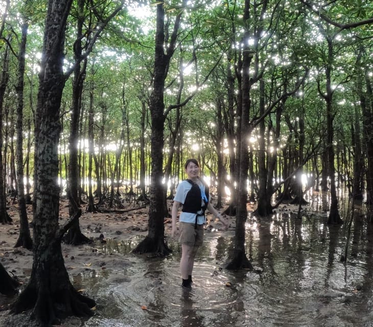 Ishigaki: Amazing Sunrise Canoe Tour at the Mangrove River - What to Bring