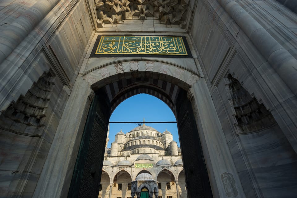 Istanbul: 7-Hour Old City Tour With Turkish Local Lunch - Main Attractions