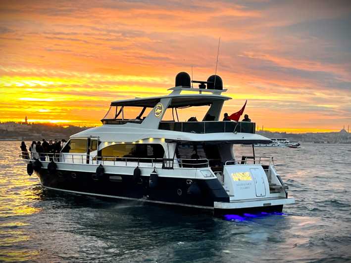 Istanbul: Bosphorus Sunset Yacht Cruise With Live Guide - Onboard Experience