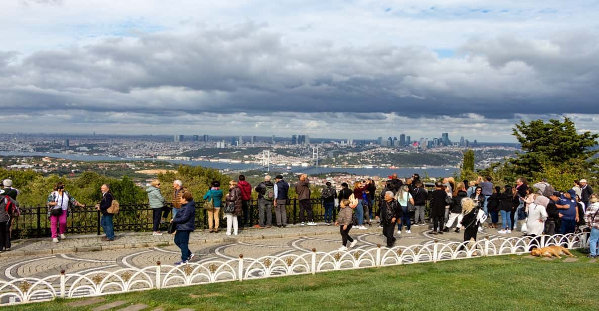 Istanbul: City Hightlights Bus Tour and Bosphorus Cruise - Lunch and Bosphorus Bridge