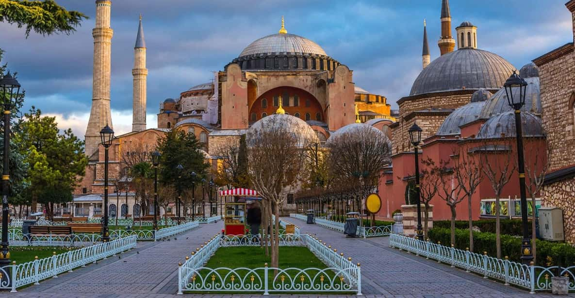 Istanbul: Hagia Sofia, Blue Mosque, and Grand Bazaar Tour - Hagia Sophia Experience