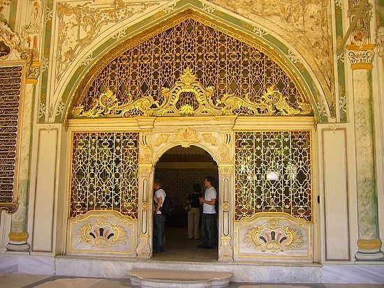 Istanbul: Topkapi Palace Guided Tour - Inclusions and Exclusions