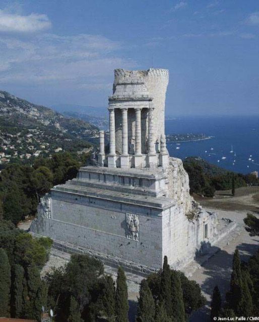 Italian Market San Remo, Menton & La Turbie - Itinerary Highlights