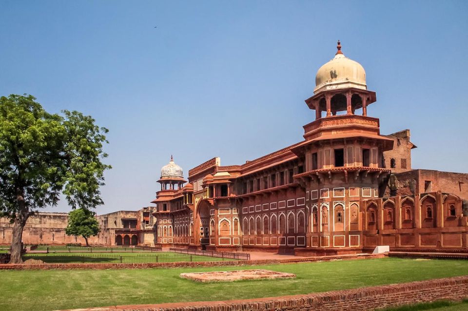 Jaipur: Private Agra Sunrise Tour With Professional Guide - Agra Fort Exploration