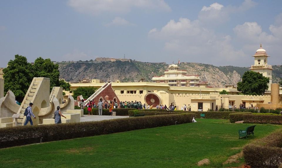 Jaipur: Private Amer Fort and Jaipur City Guided Day Trip - Inclusions and Comfort