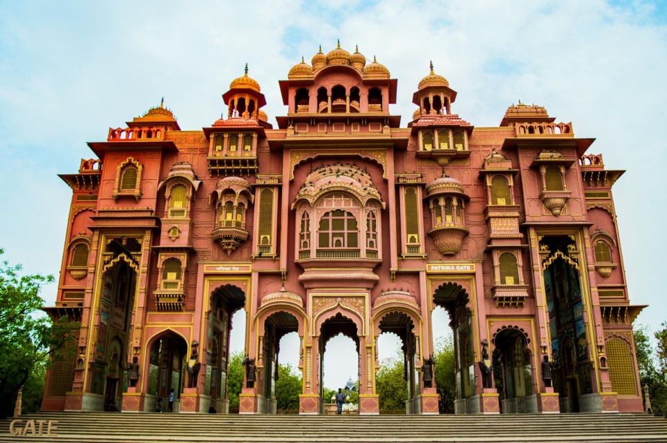 Jaipur Private Guided Tour With Sunset View at Monkey Temple - Sunset Experience at Monkey Temple