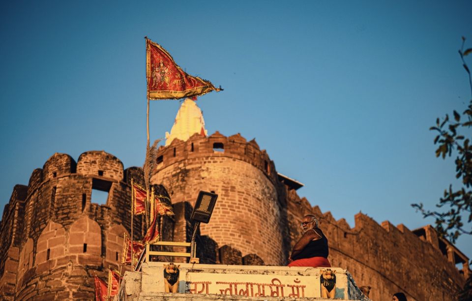 Jodhpur Blue City With Mehrangard Fort Hotel Pickup and Drop - Experience Features