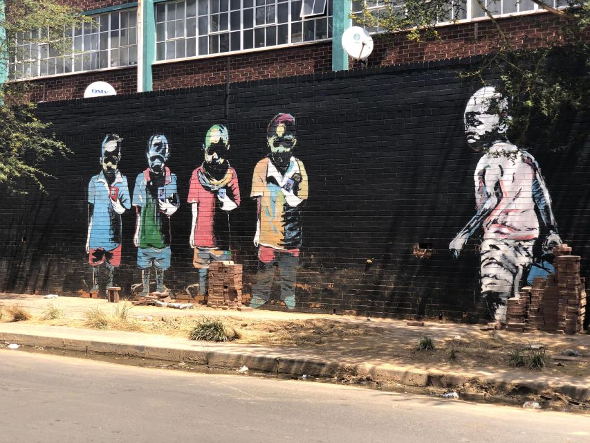 Johannesburg: Maboneng Street Art and Street Food Tour - Itinerary Details