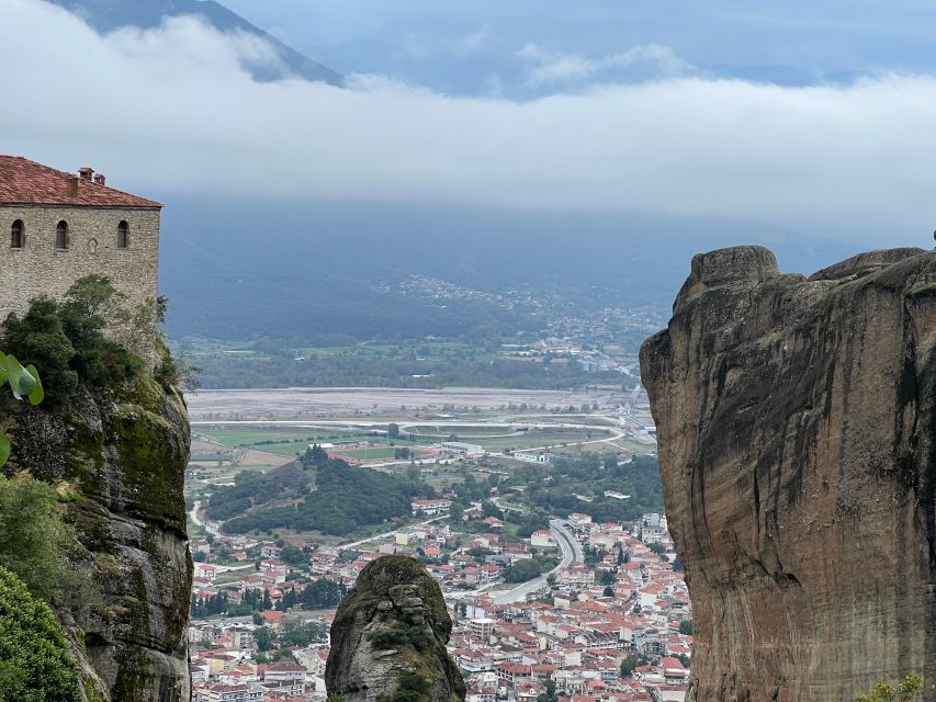 Kalambaka: Meteora Guided Tour With Local Guide - Inclusions