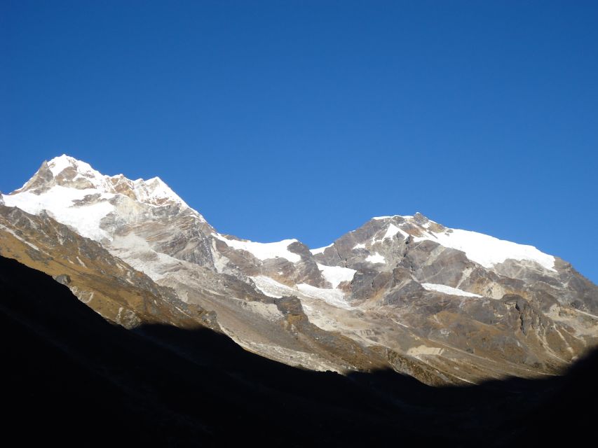 Kanchenjunga Trek (North & South Base Camp) - 22 Days - Included Services and Amenities