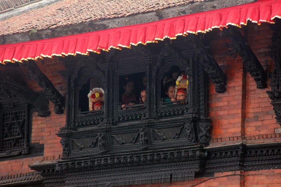 Kathmandu City Private Walking Tour: Kathmandu Durbar Square - Architectural Features