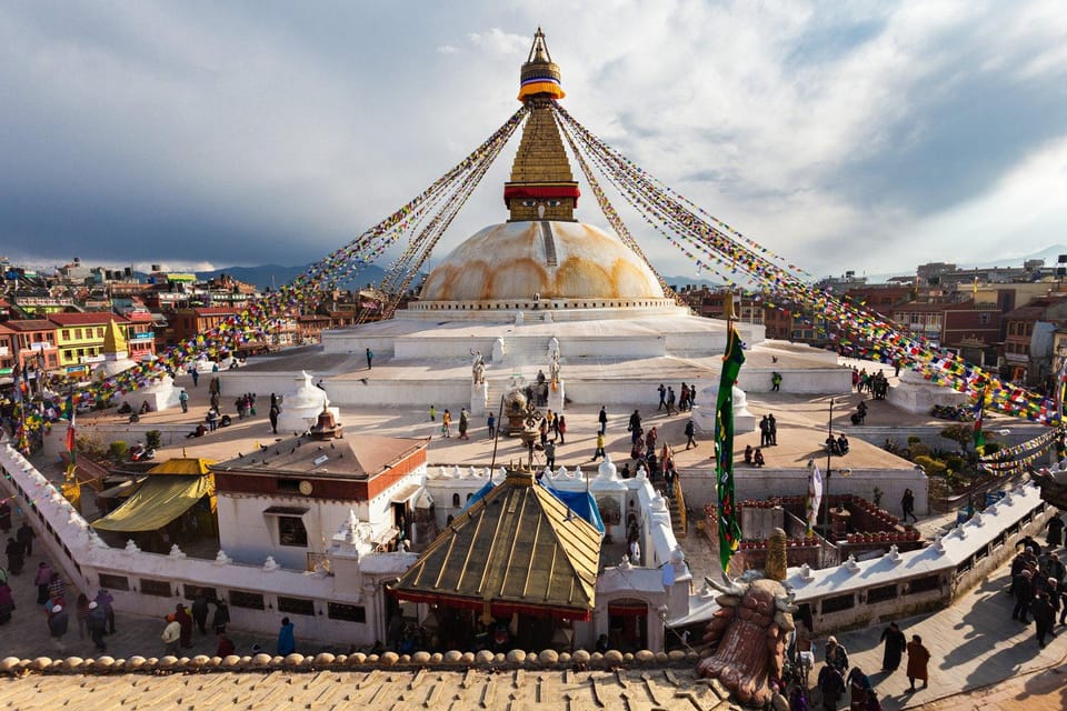 Kathmandu Taxi Tour - Swayambhunath: The Monkey Temple