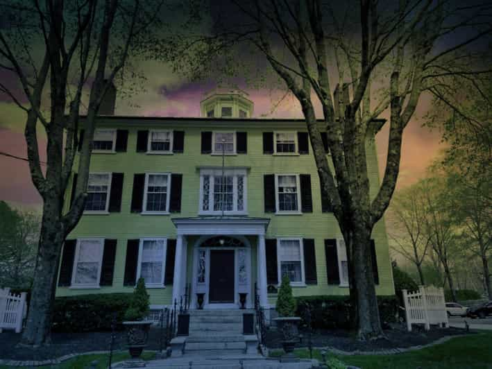 Kennebunkport: Haunted Ghost Walking Tour - Haunted Maritime Mysteries