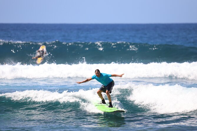 Kona Surf Lesson in Kahaluu - Gear and Equipment Provided