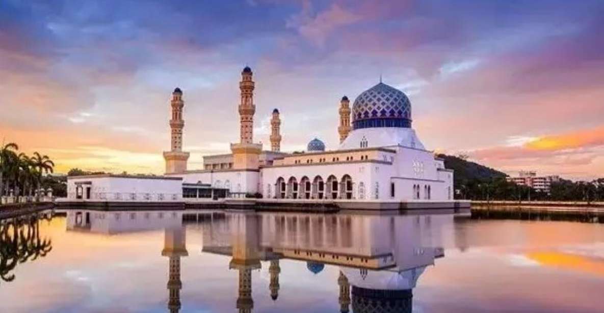 Kota Kinabalu: Exclusive Private Tour to Discover the City - Unique Architectural Sites