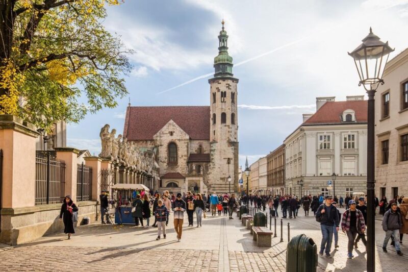 Krakow: City Highlights Sightseeing Private Car Tour - Old Town Attractions