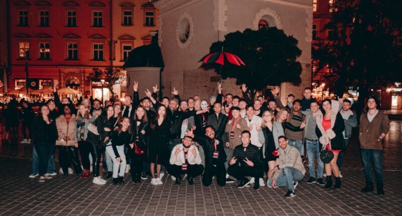 Krakow: Pub Crawl With 1 Hour of Unlimited Alcoholic Drinks - Highlights of the Experience