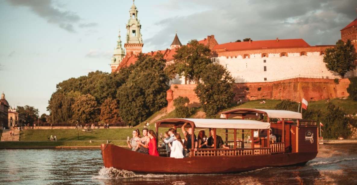 Krakow: Traditional Sightseeing Gondola on the Vistula River - Meeting Point