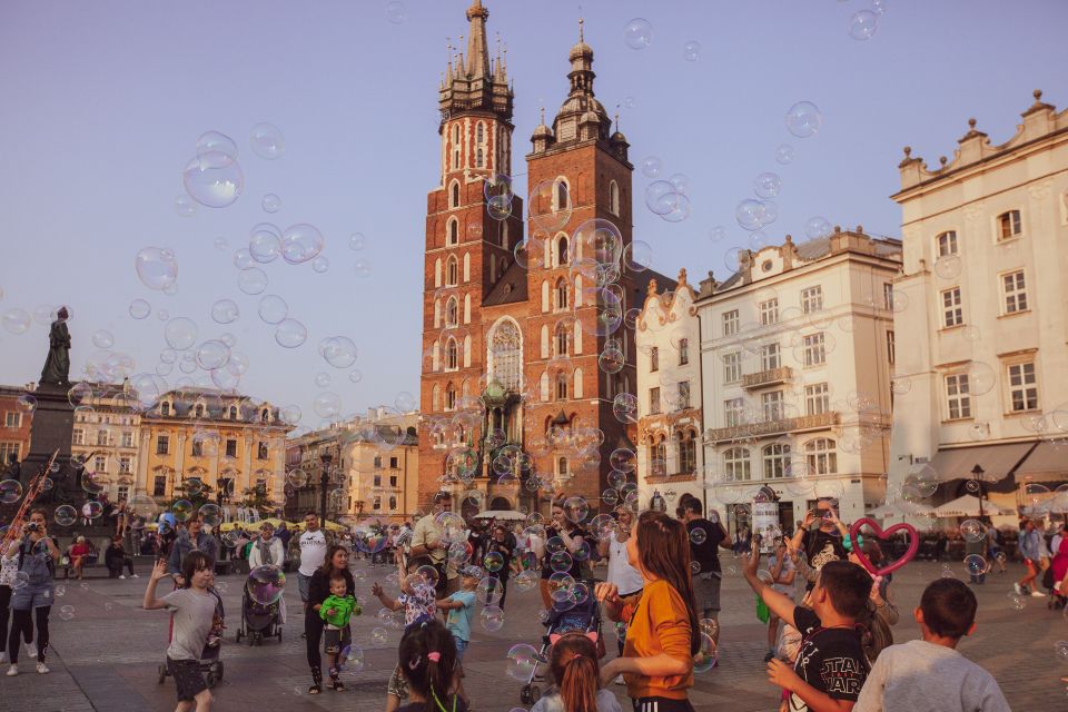 Krakow Walking Tour With Private Guide - Cultural Insights and Historical Context